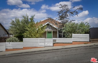 Building Photo - 1562 Attridge Ave