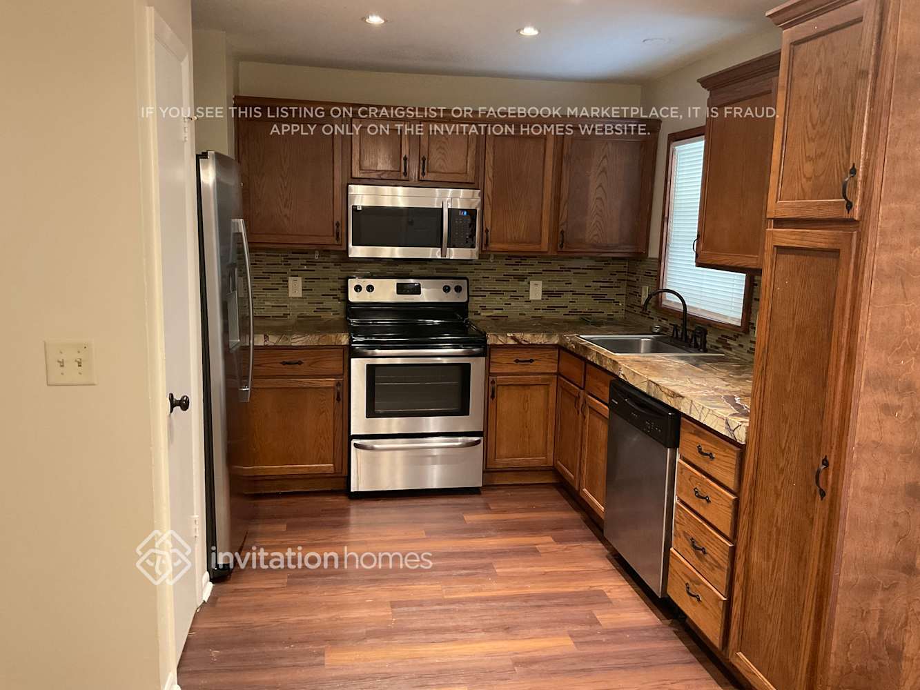 Building Photo - 8 Caswell Dr