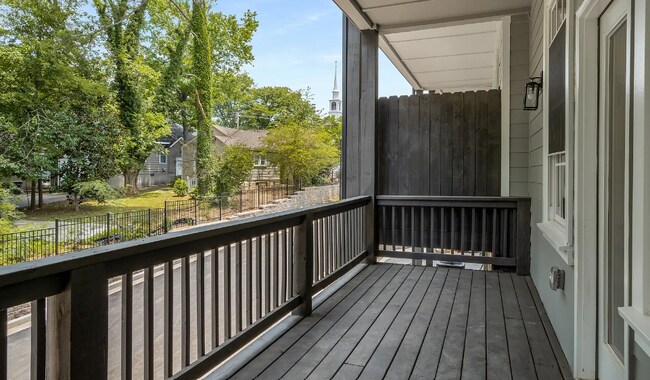 Building Photo - 3165 Dogwood Dr