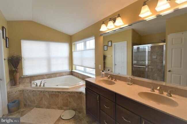 Building Photo - 25218 Justice Dr