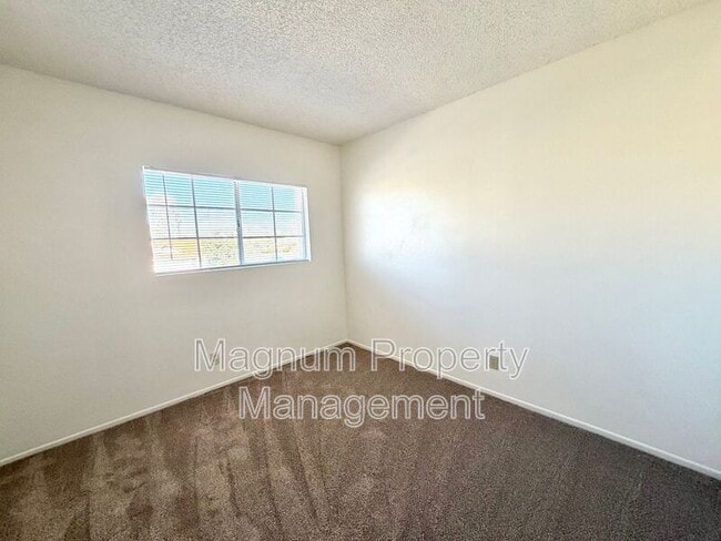 Building Photo - 25343 Ceremony Ave