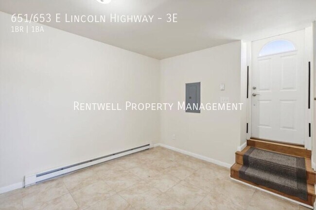 Building Photo - 651/653 E Lincoln Highway-3E