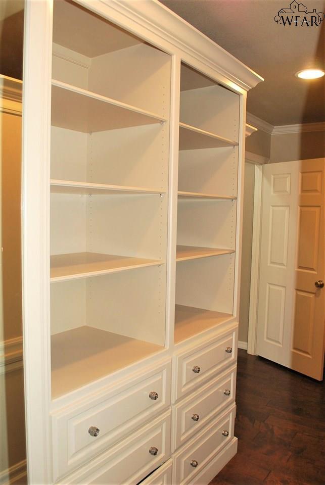 Building Photo - 3 Sand Piper