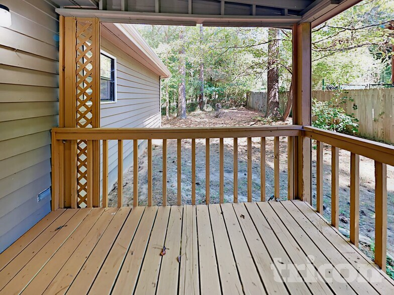 Building Photo - 4185 Bradley Dr SW