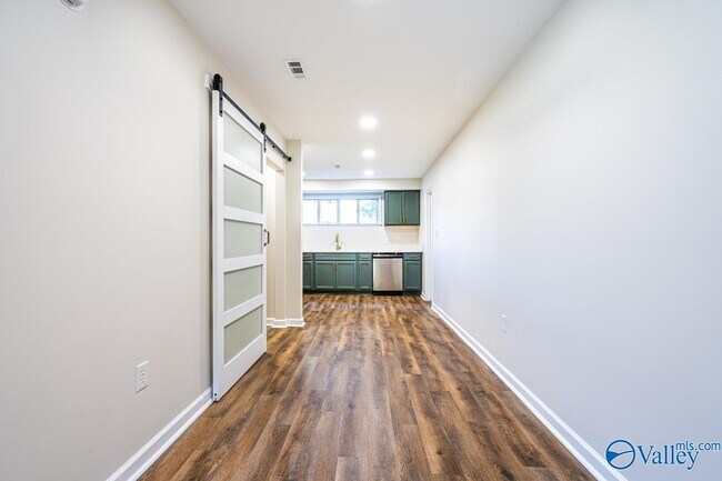 Building Photo - 7605 Fleming Hills Dr SW