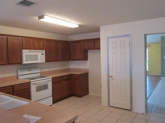 Building Photo - 9102 Gaspard Ct