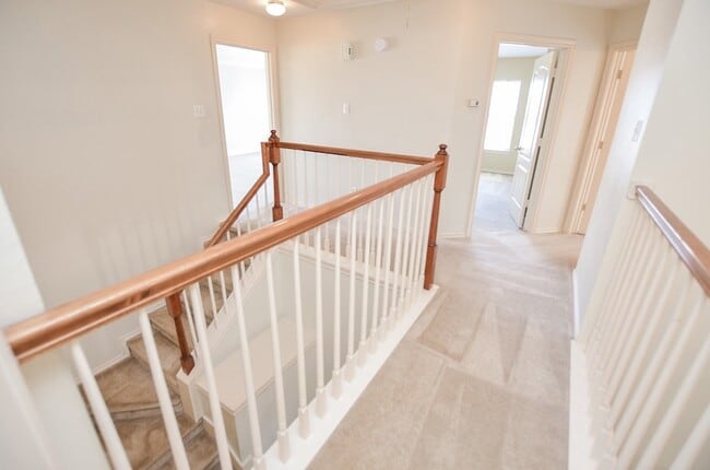 Building Photo - 21210 Woodland Green Dr