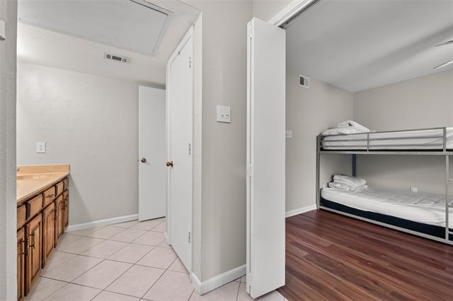 Building Photo - 1031 Signal Ridge Pl