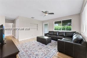 Building Photo - 1532 NE 39th St