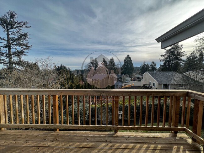 Building Photo - Beautiful South Salem Home-