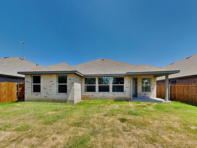 Building Photo - 10125 Boxelder Dr