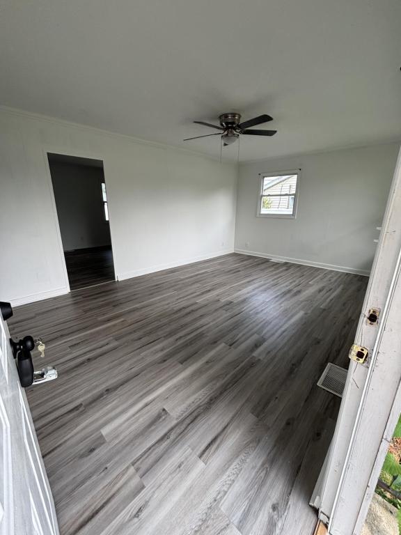 Building Photo - 4487 Thompson Dr
