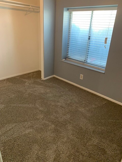 Building Photo - 5775 W Chantilly Cir