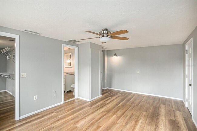 Building Photo - 1109 E Boyer St