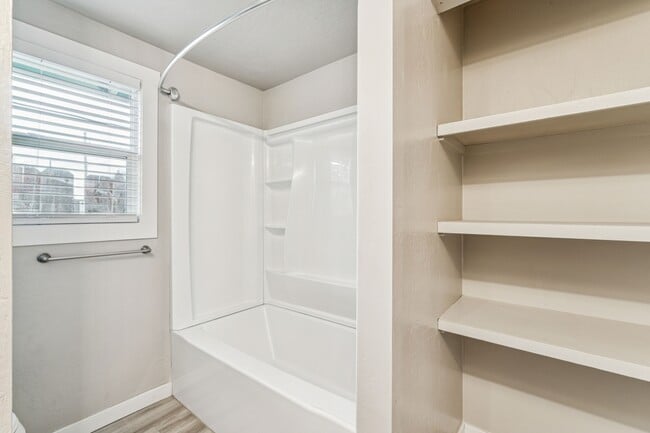 Building Photo - 2107 Airport Ave