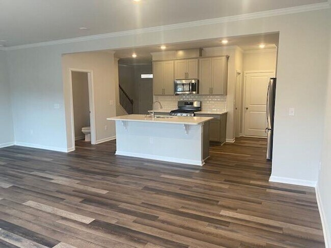 Building Photo - 5041 Arkose Dr