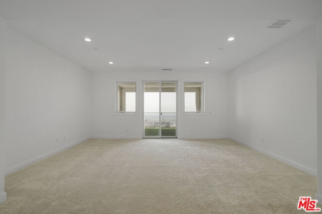 Building Photo - 20188 Marlow Ln