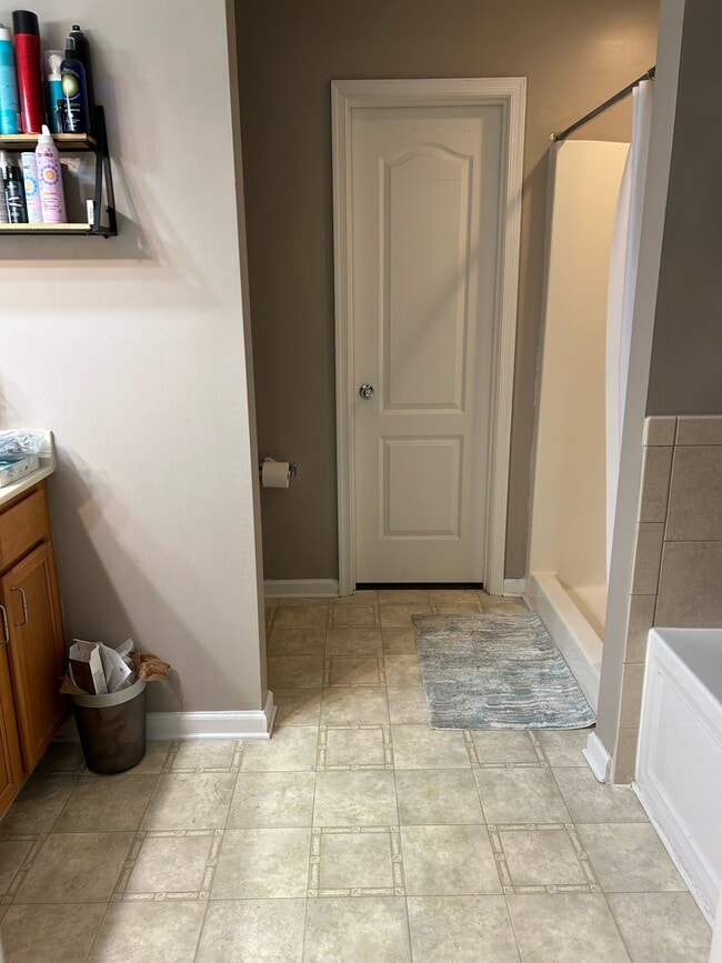 Building Photo - 243 Gimbert Dr