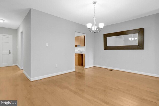 Building Photo - 2226 N Tuckahoe St