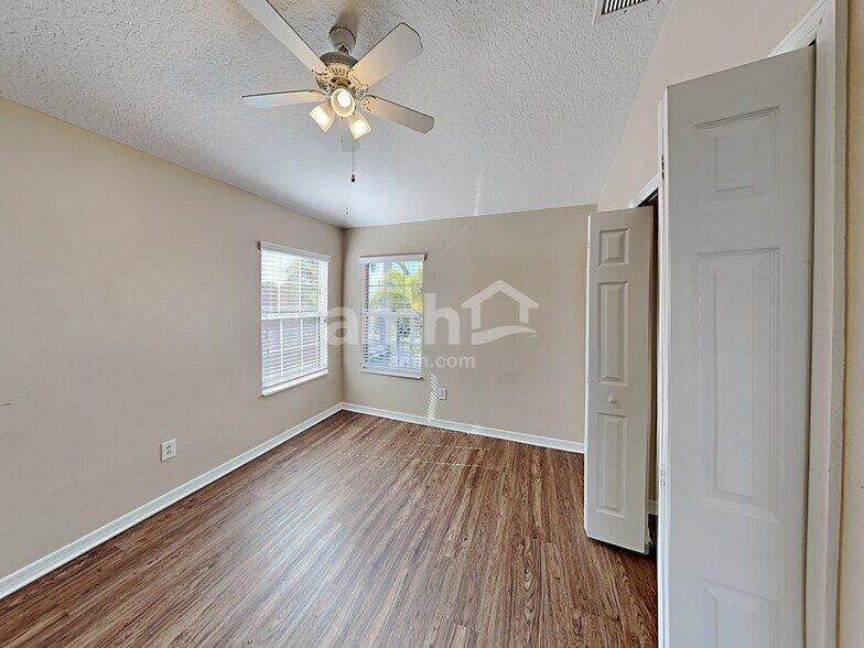 Building Photo - 1644 Mira Lago Cir
