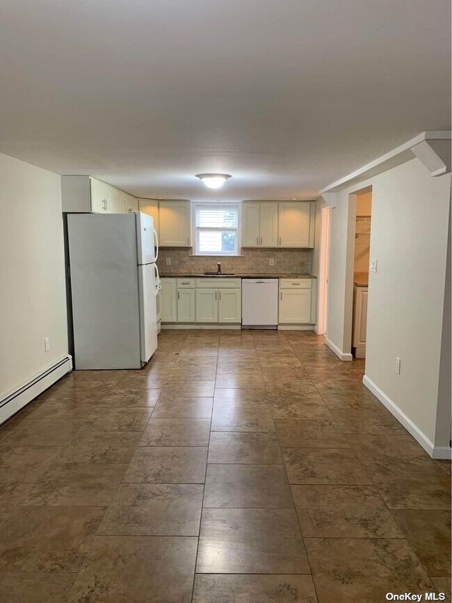 Building Photo - 420 Lafayette Blvd