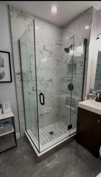 Building Photo - 32 Reedsdale St