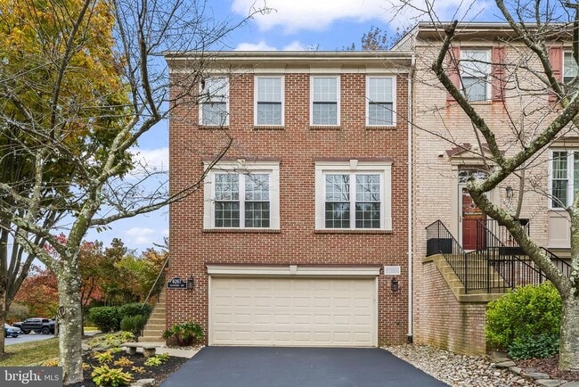 Building Photo - 6267 Taliaferro Way