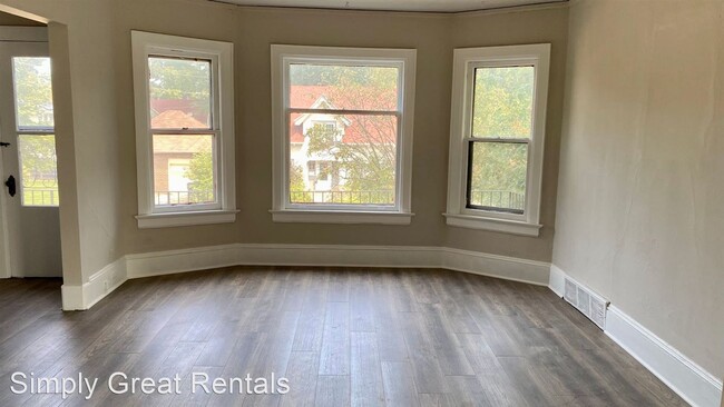 Building Photo - 4 br, 2 bath House - 515 N 50th St