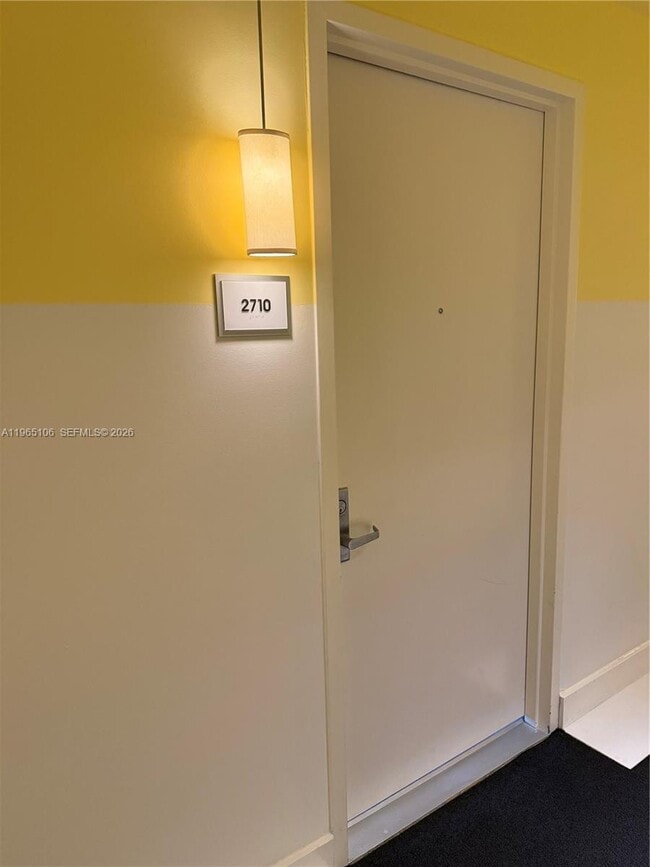 Building Photo - 475 Brickell Ave