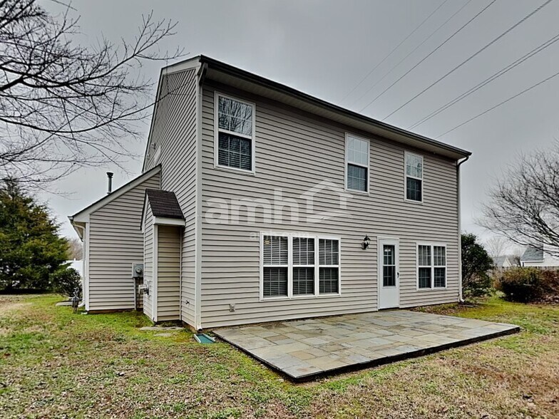 Building Photo - 108 Hampshire Dr