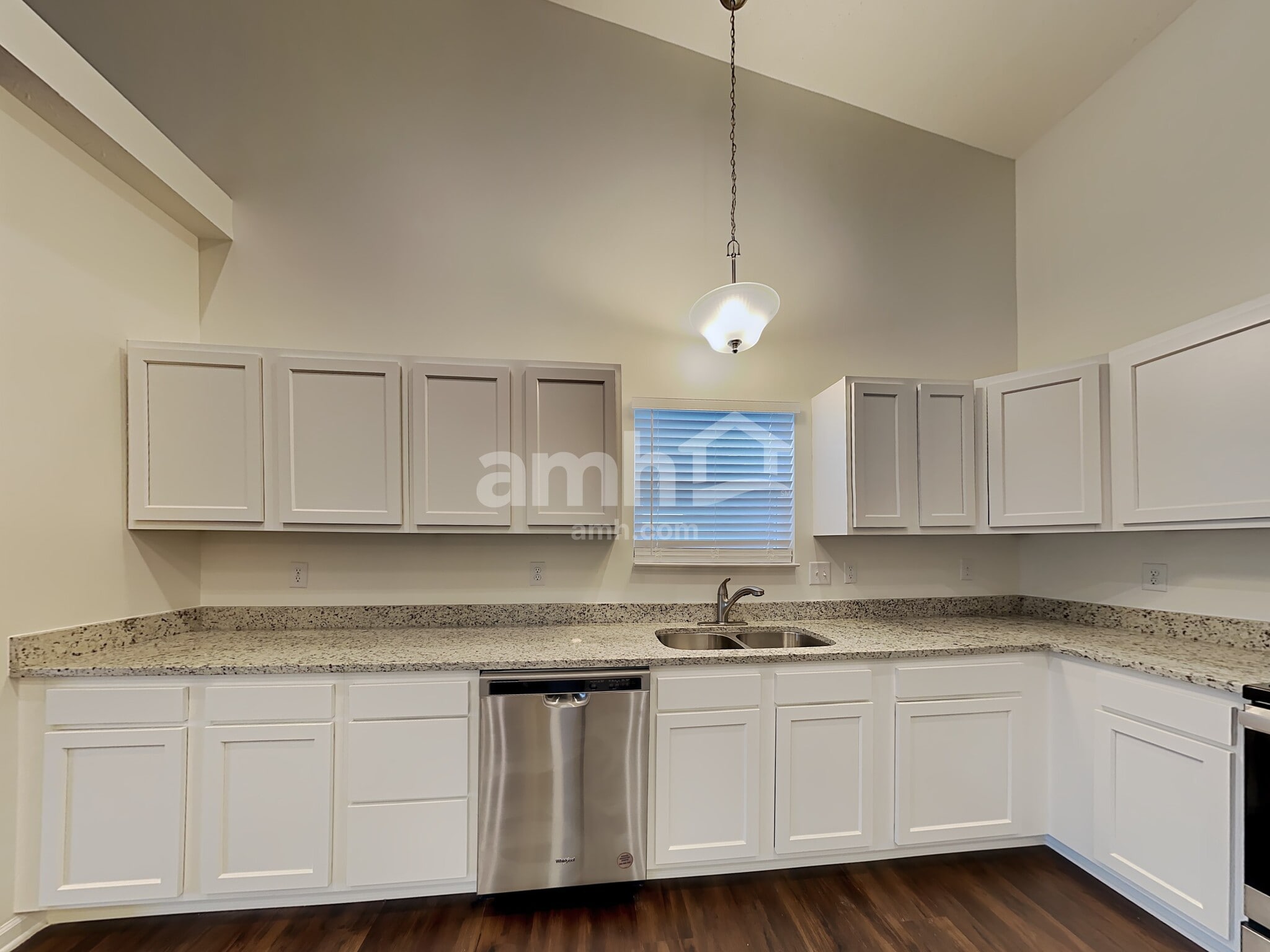 Building Photo - 1268 W Crystal Dr
