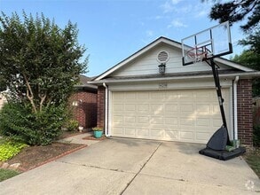 Building Photo - 14218 Cypress Meadow Dr