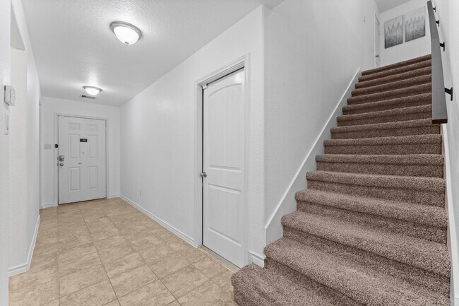 Building Photo - 18002 Sonora Brook Ln