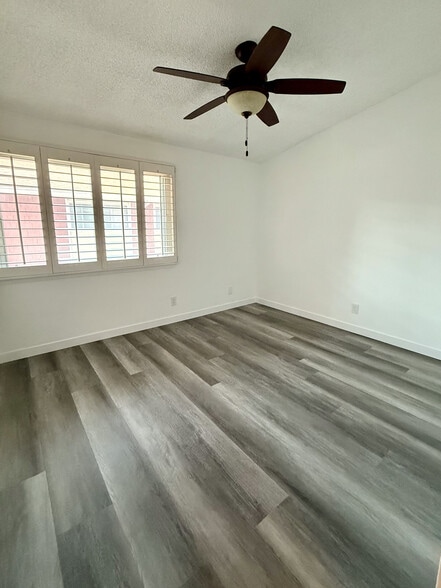 Bedroom 2 - 3500 W Manchester Blvd