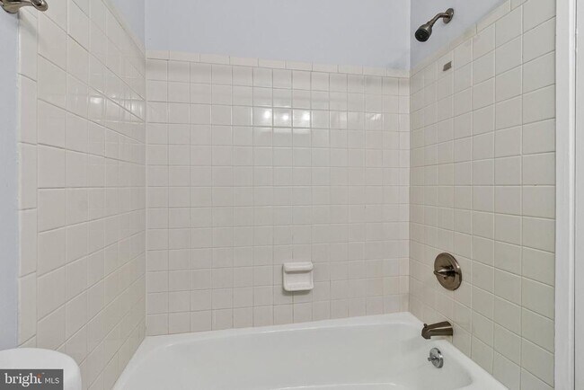 Building Photo - 2435 18th St NE