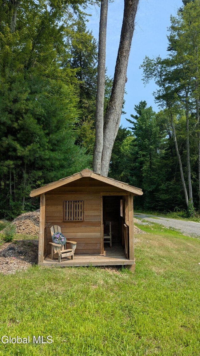 Building Photo - 134 Pickle Hill Rd