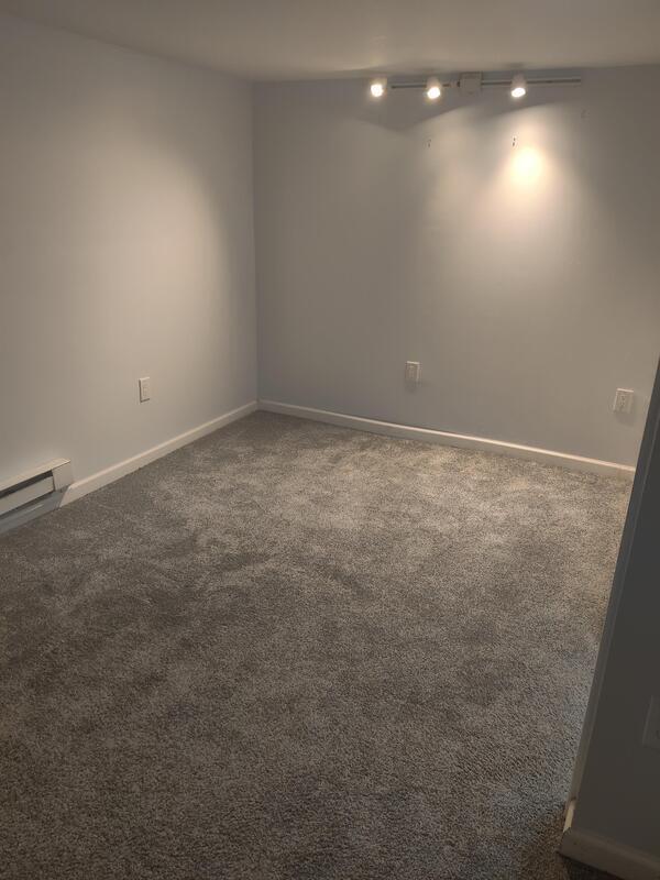 Building Photo - 7606 Wyndale Ave