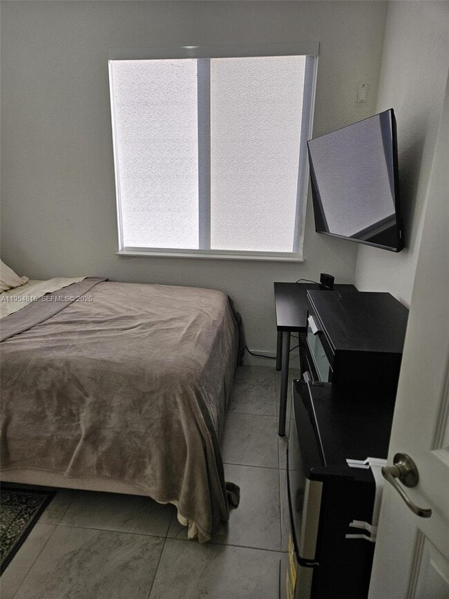 Building Photo - 701 NW 127th Pl