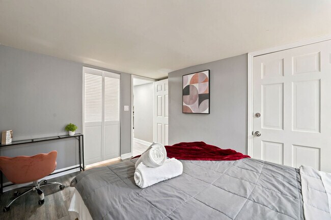 Building Photo - 1408 W Ohio St