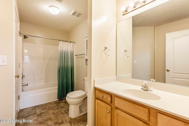 Building Photo - 7309 St Andrews Woods Cir
