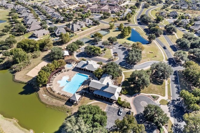 Building Photo - 765 Bent Wood Pl