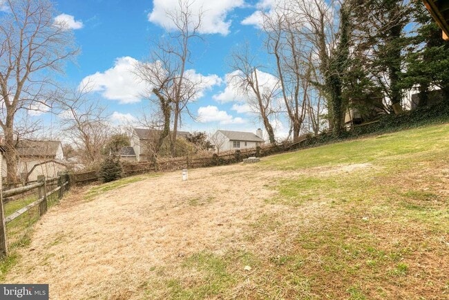 Building Photo - 1193 Bayview Vista