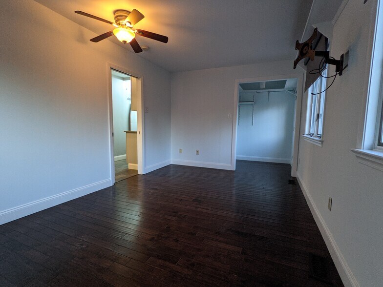 Master bedroom - 336 Jefferson Ave