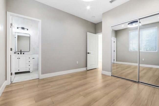 Building Photo - 10261 Tudor Ave