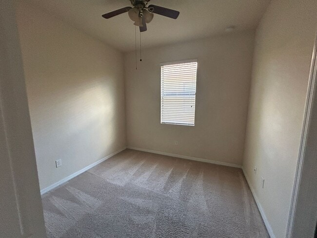 Building Photo - 11294 Red Bluff Ln