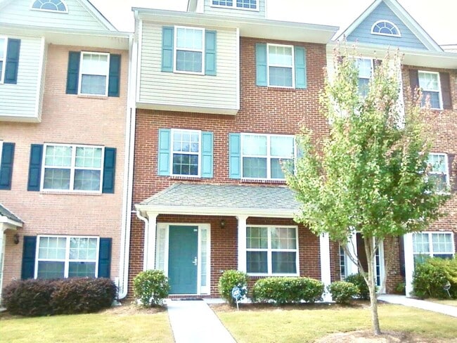 Building Photo - 6361 Olmadison Pl