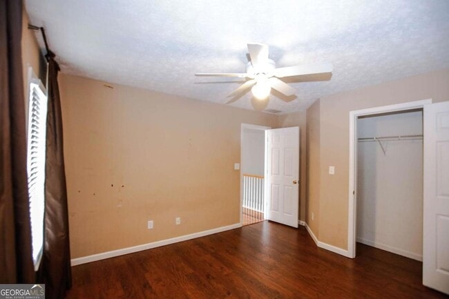 Building Photo - 435 Chandler Ct