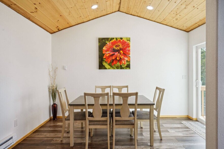 Building Photo - 51 Dakota Ln