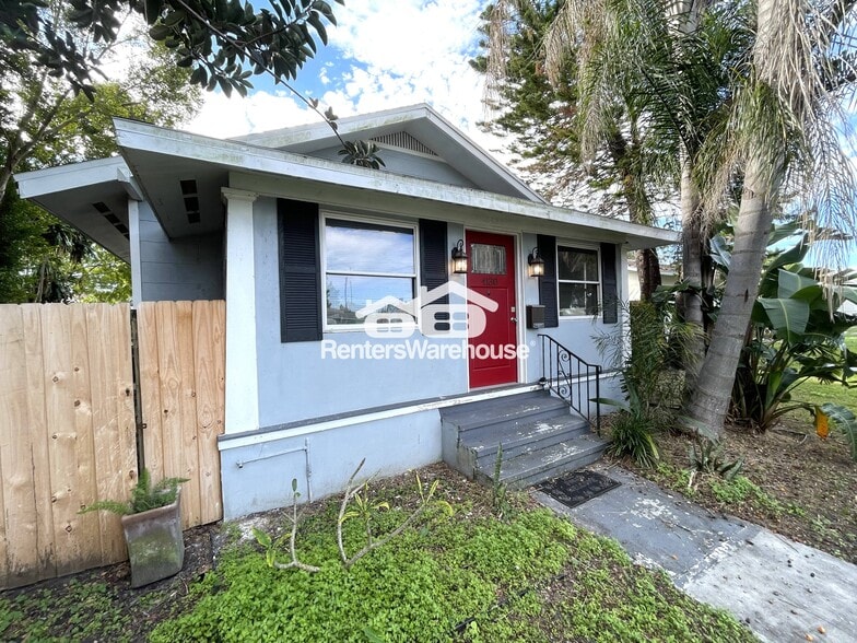 Building Photo - 4130 1st Ave S