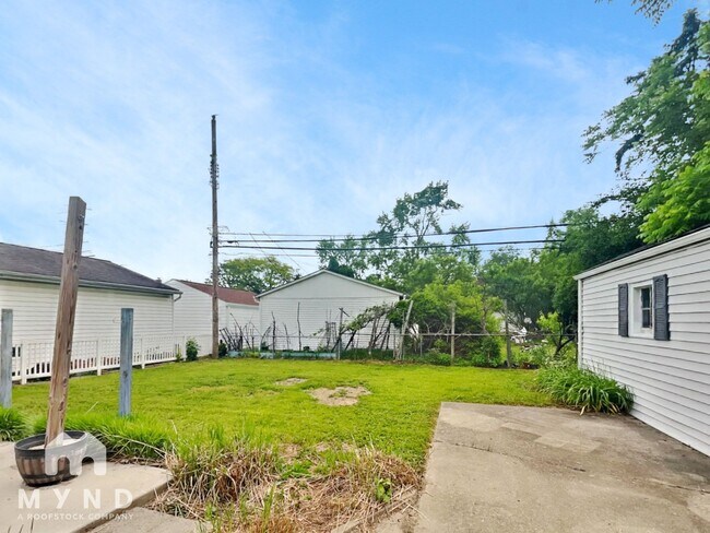 Building Photo - 2532 Cranford Rd